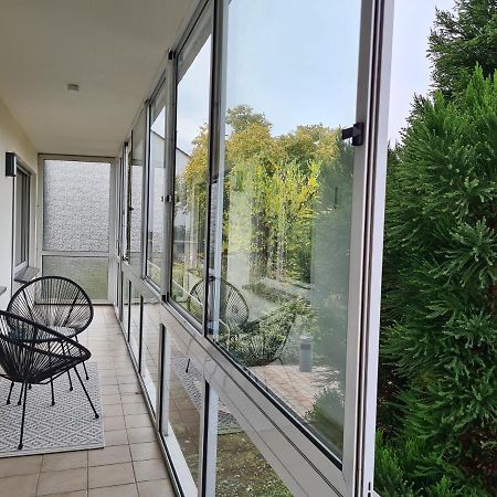4-Zimmer-Ferienwohnung, Modern, Kueche, Wlan, Netflix คาสทร็อป เราเซล ภายนอก รูปภาพ