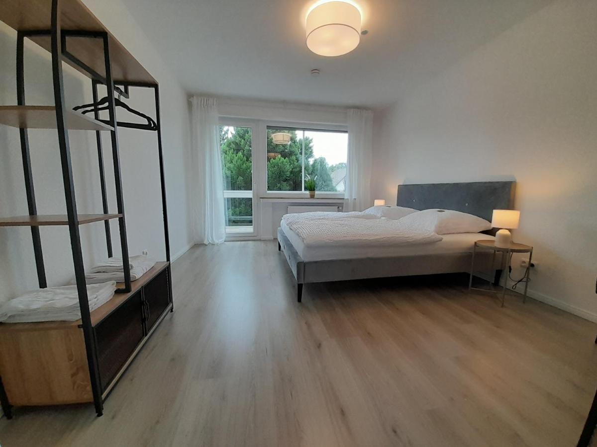 4-Zimmer-Ferienwohnung, Modern, Kueche, Wlan, Netflix คาสทร็อป เราเซล ภายนอก รูปภาพ