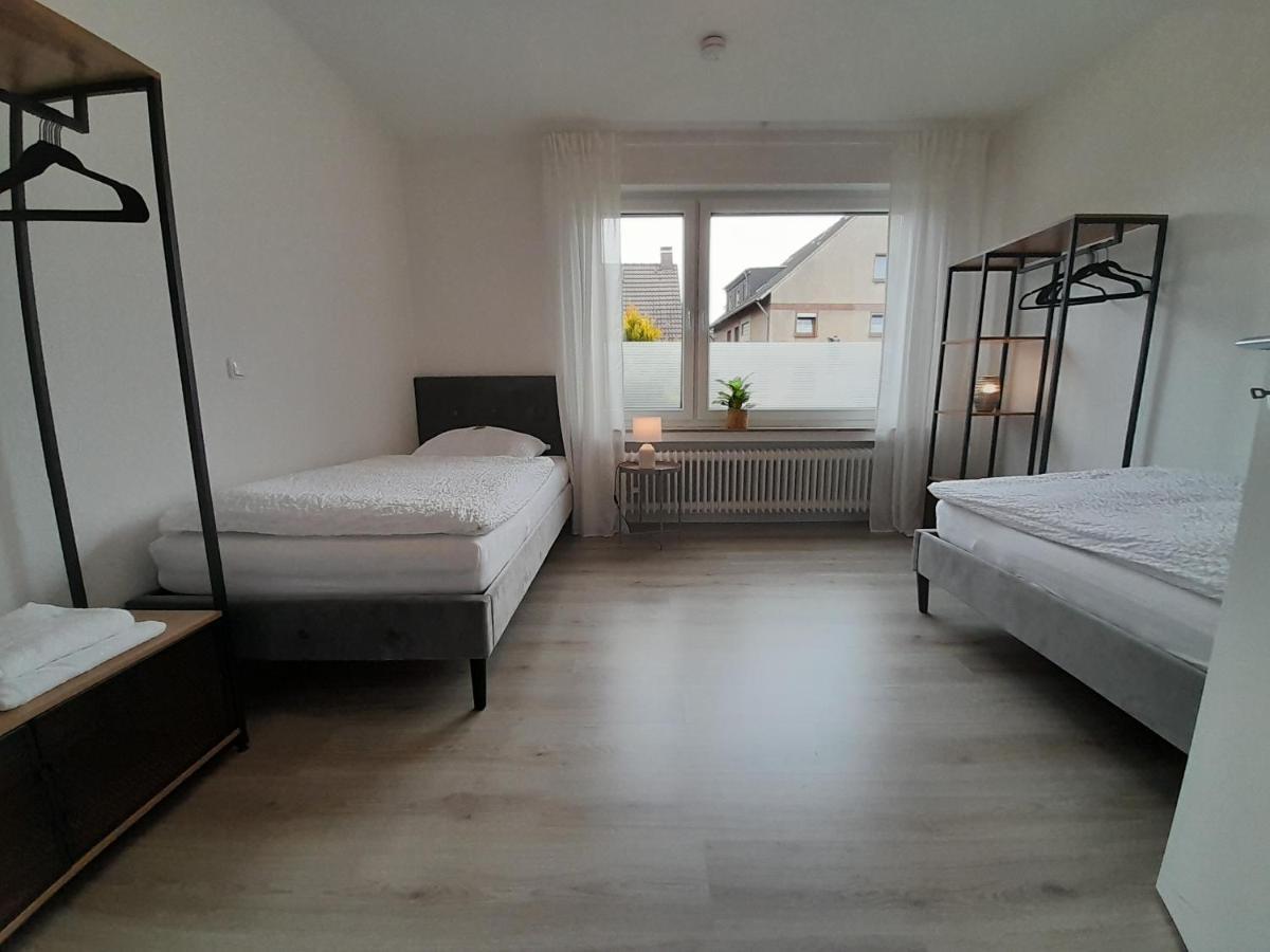 4-Zimmer-Ferienwohnung, Modern, Kueche, Wlan, Netflix คาสทร็อป เราเซล ภายนอก รูปภาพ