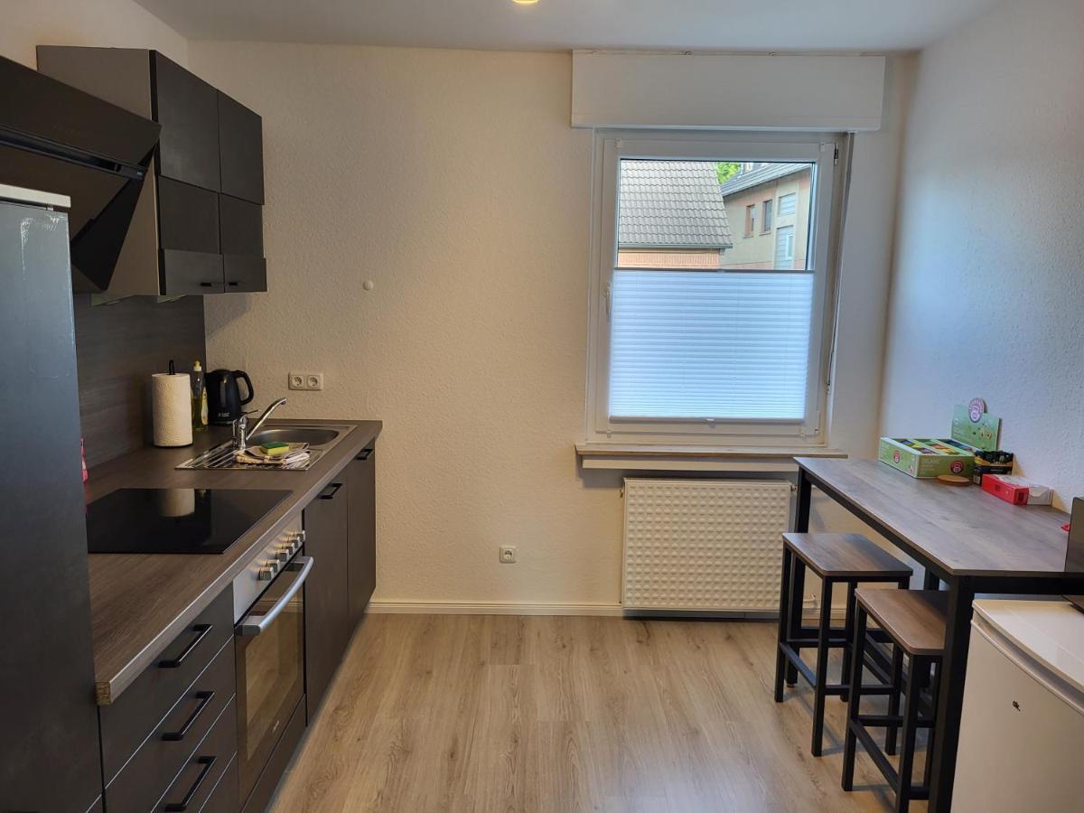 4-Zimmer-Ferienwohnung, Modern, Kueche, Wlan, Netflix คาสทร็อป เราเซล ภายนอก รูปภาพ
